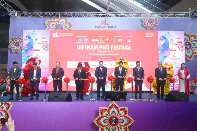 Vietnam Pho Festival 2025 in Singapore serves as cultural ambassador Vietnam Pho Festival 2025 in Singapore serves as cultural ambassador