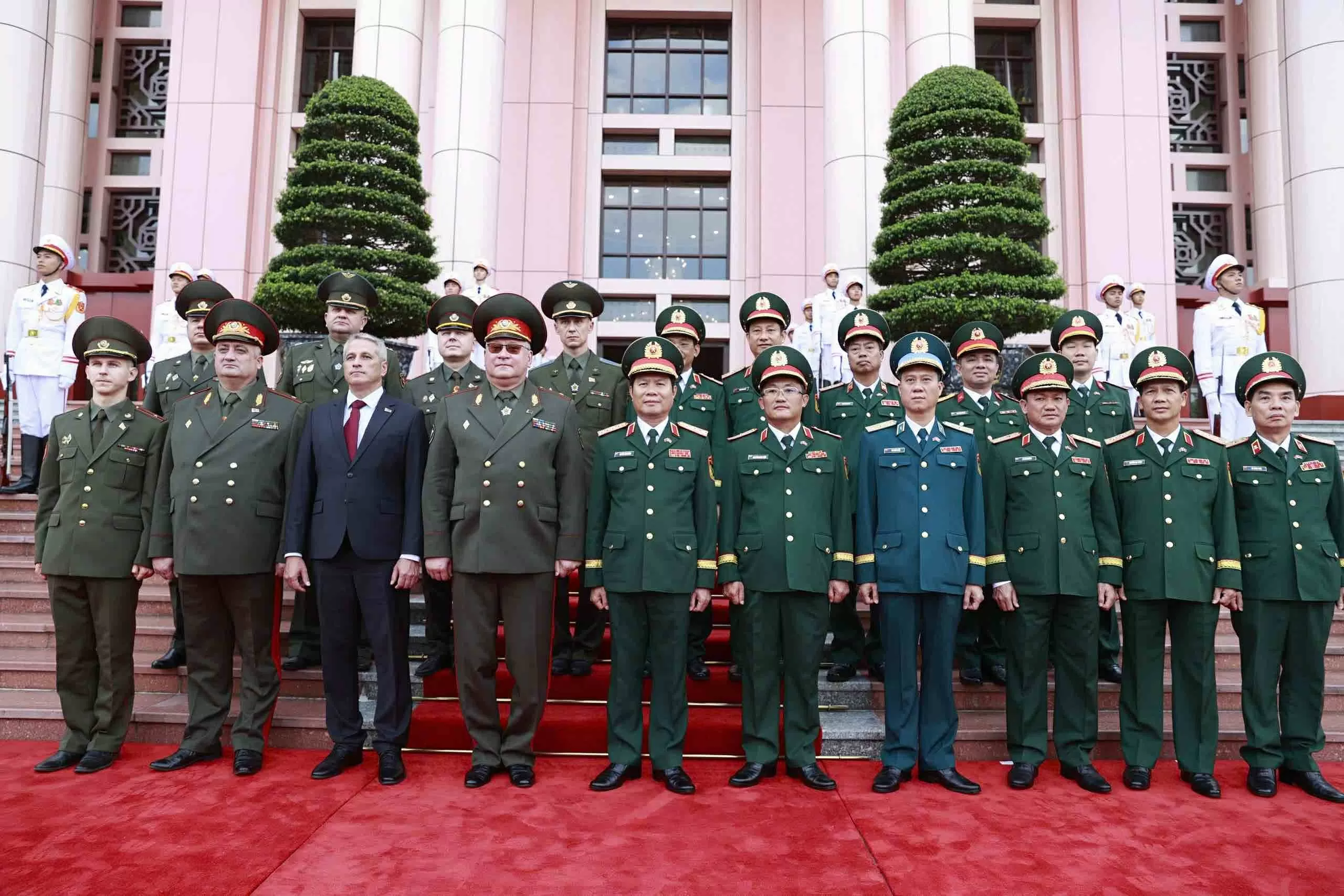 Visit by First Deputy Defense Minister Pavel Muraveiko: Strengthening Vietnam-Belarus defense cooperation