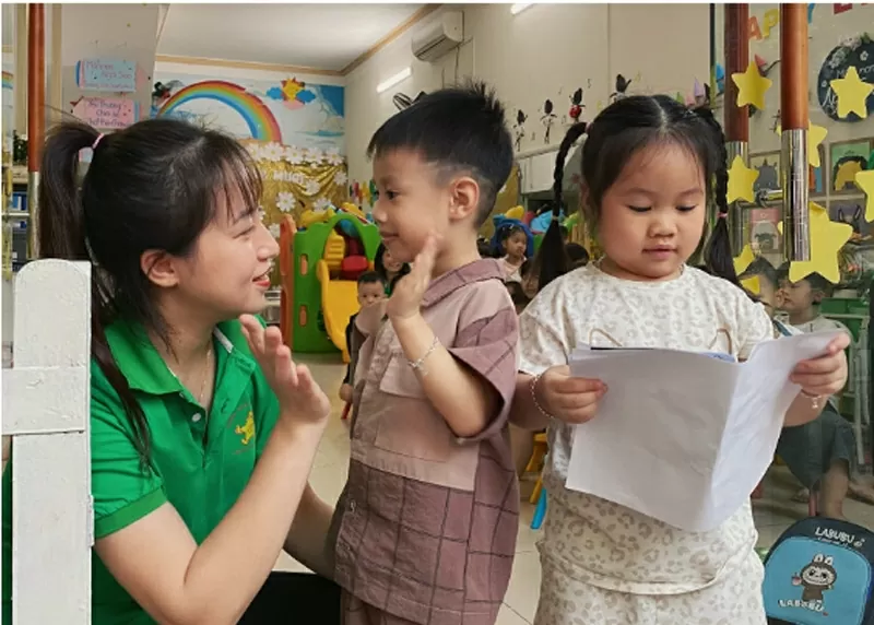 The radiant beauty of Vietnamese women shines through every moment of labour