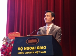 Female diplomats in Vietnamese Ao Dai – Honouring the beauty and cultural identity of Vietnam