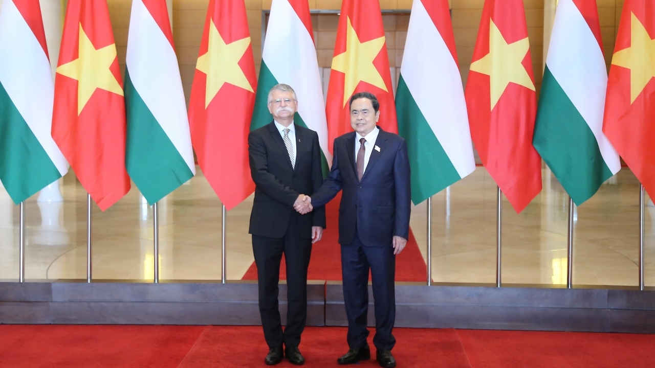 Hungarian National Assembly Speaker Kover Laszlo successfully concludes official visit to Vietnam