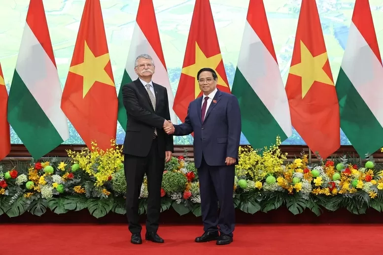Prime Minister Pham Minh Chinh: Aiming to double Vietnam-Hungary trade turnover soon