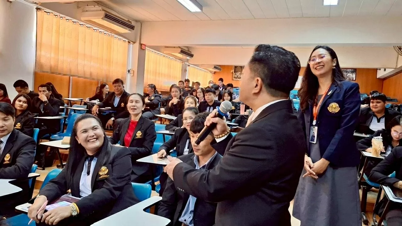 Spreading Vietnam-Thailand friendship from the lecture hall of Asian Scholars University Spreading Vietnam-Thailand friendship from the lecture hall of Asian Scholars University
