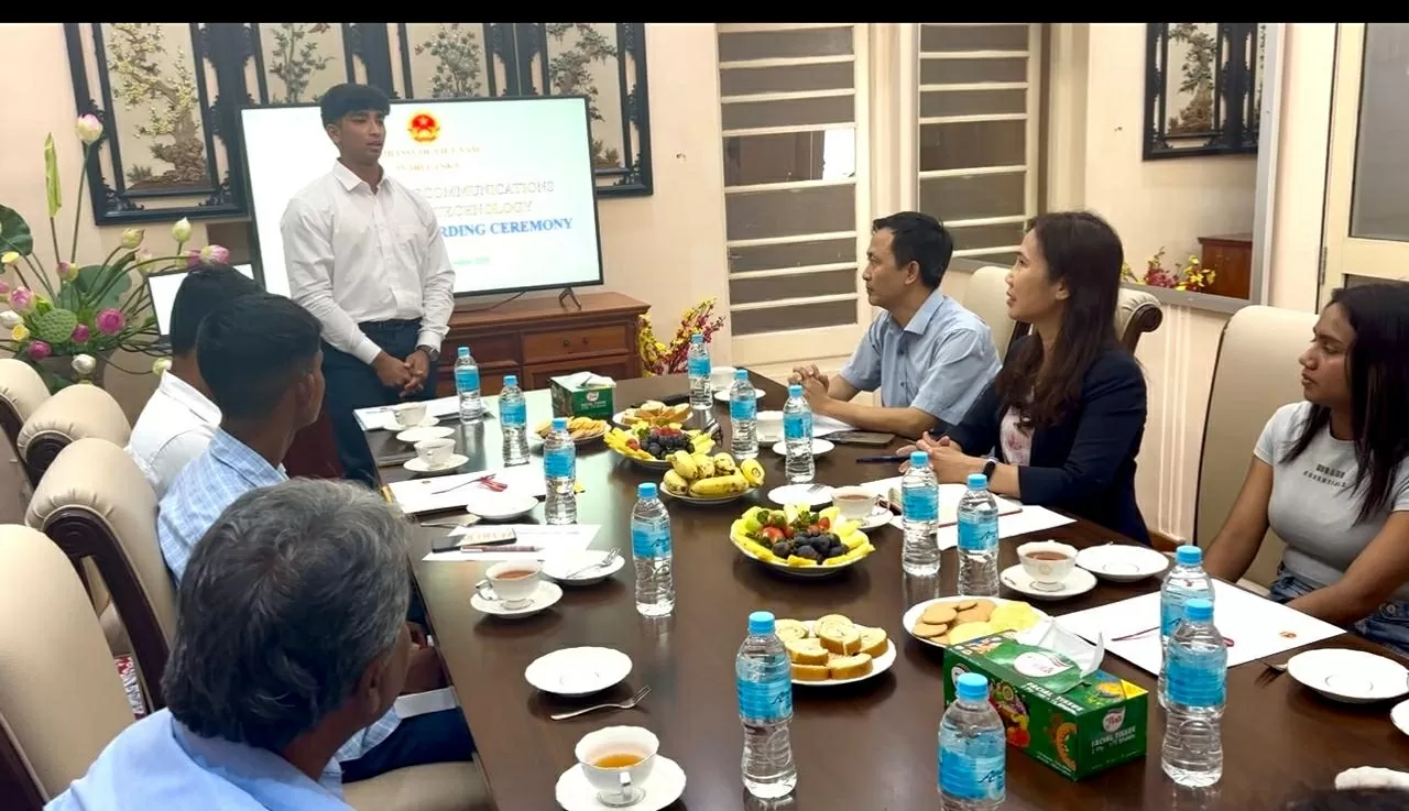Full scholarships awarded to Sri Lankan students to study at the Posts and Telecommunications Institute of Technology Full scholarships awarded to Sri Lankan students to study at the Posts and Telecommunications Institute of Technology