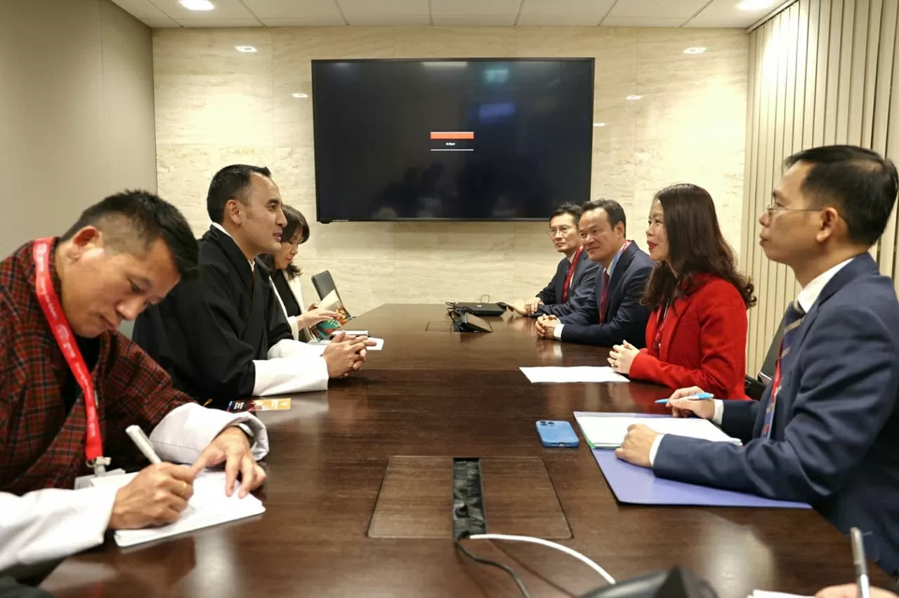 Deputy FM Nguyen Minh Hang attends UNCTAD 16 in Geneva, promoting sustainable economic transformation