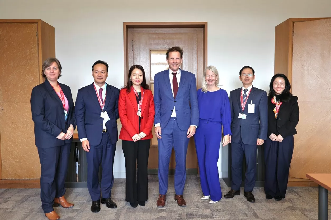 Deputy FM Nguyen Minh Hang attends UNCTAD 16 in Geneva, promoting sustainable economic transformation Deputy FM Nguyen Minh Hang attends UNCTAD 16 in Geneva, promoting sustainable economic transformation