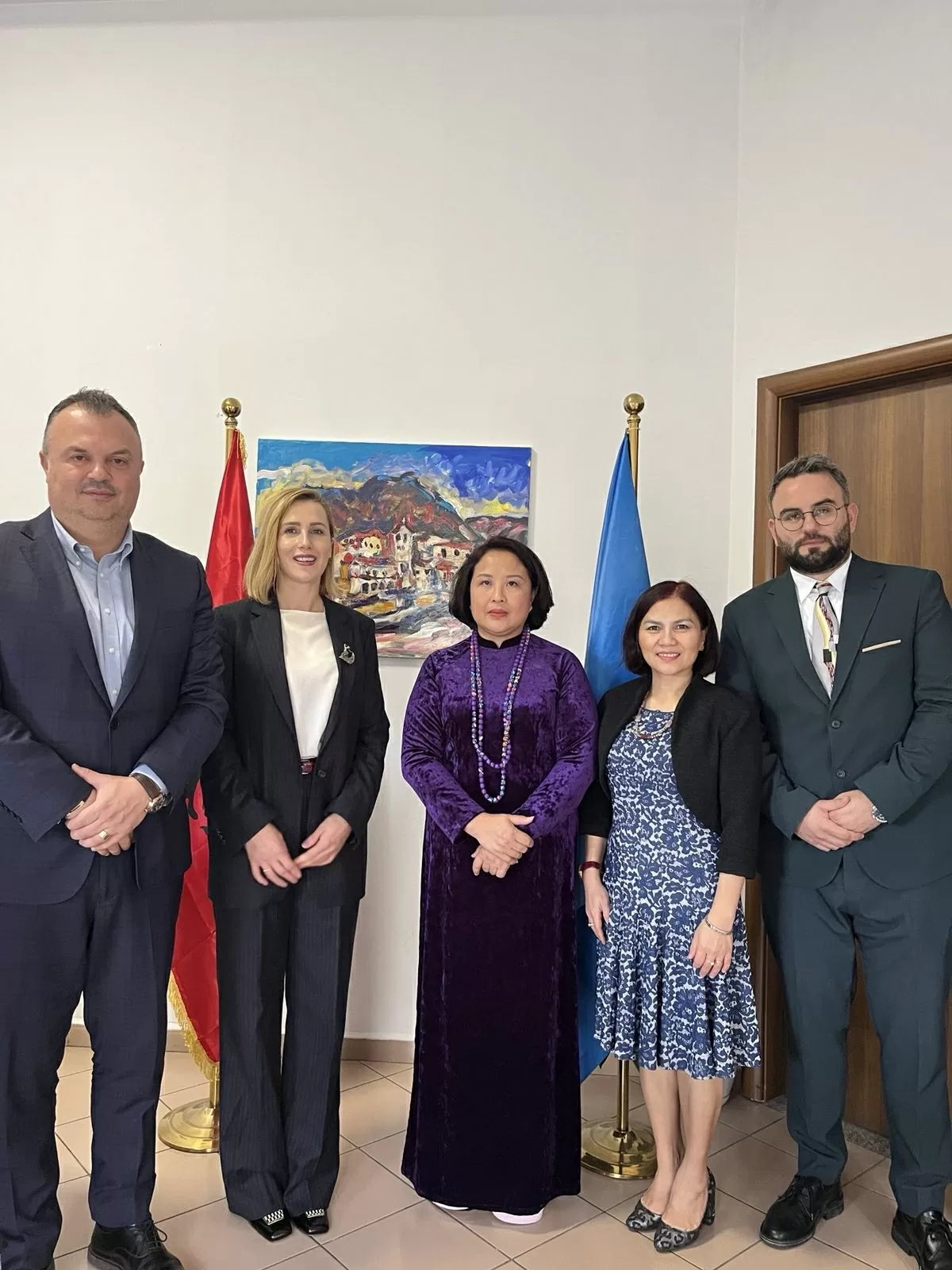 Vietnamese Ambassador presents Credentials to Albanian President