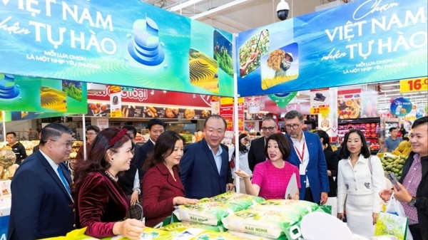 Napas and Central Retail Vietnam launch VietQR Pay Across GO! supermarkets nationwide