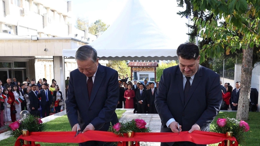 General Secretary To Lam attends the inauguration of President Ho Chi Minh's Statue in Bulgaria