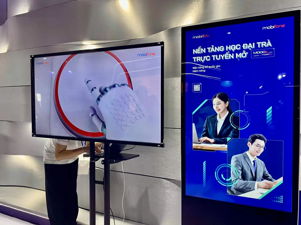 Mobifone's vision: Digital transformation for national cybersecurity Mobifone's vision: Digital transformation for national cybersecurity