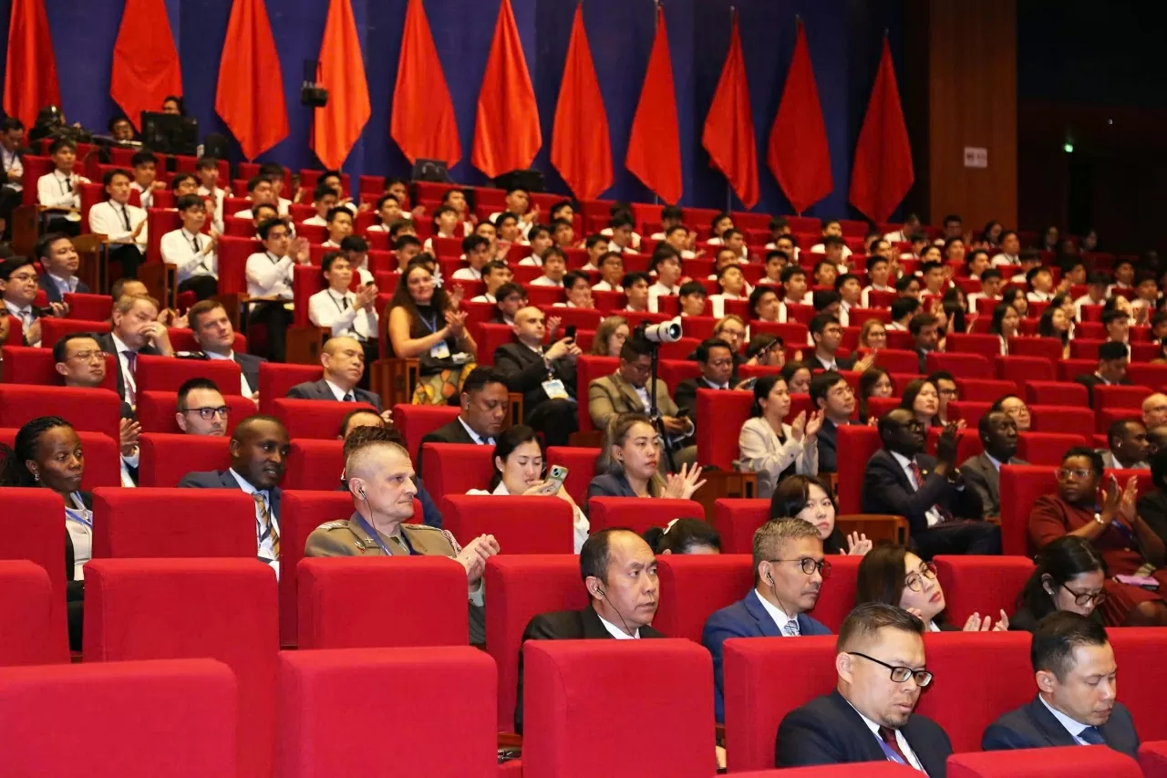 Prime Minister Pham Minh Chinh emphasizes cybersecurity as 'backbone' of national digital transformation at Hanoi Convention Prime Minister Pham Minh Chinh emphasizes cybersecurity as 'backbone' of national digital transformation at Hanoi Convention