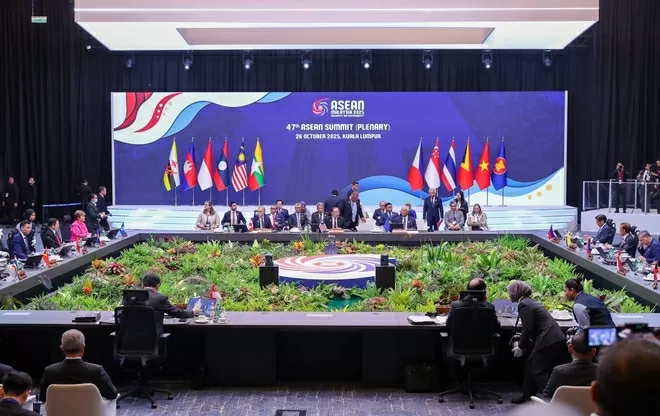 PM Pham Minh Chinh attends 47th ASEAN Summit’s opening session in Malaysia
