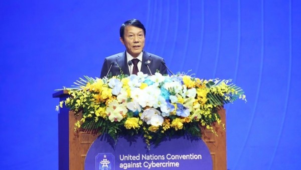 Signing Ceremony's closing session: Enhancing effective cooperation in implementing the Hanoi Convention