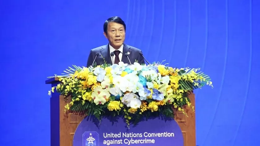 Signing Ceremony's closing session: Enhancing effective cooperation in implementing the Hanoi Convention