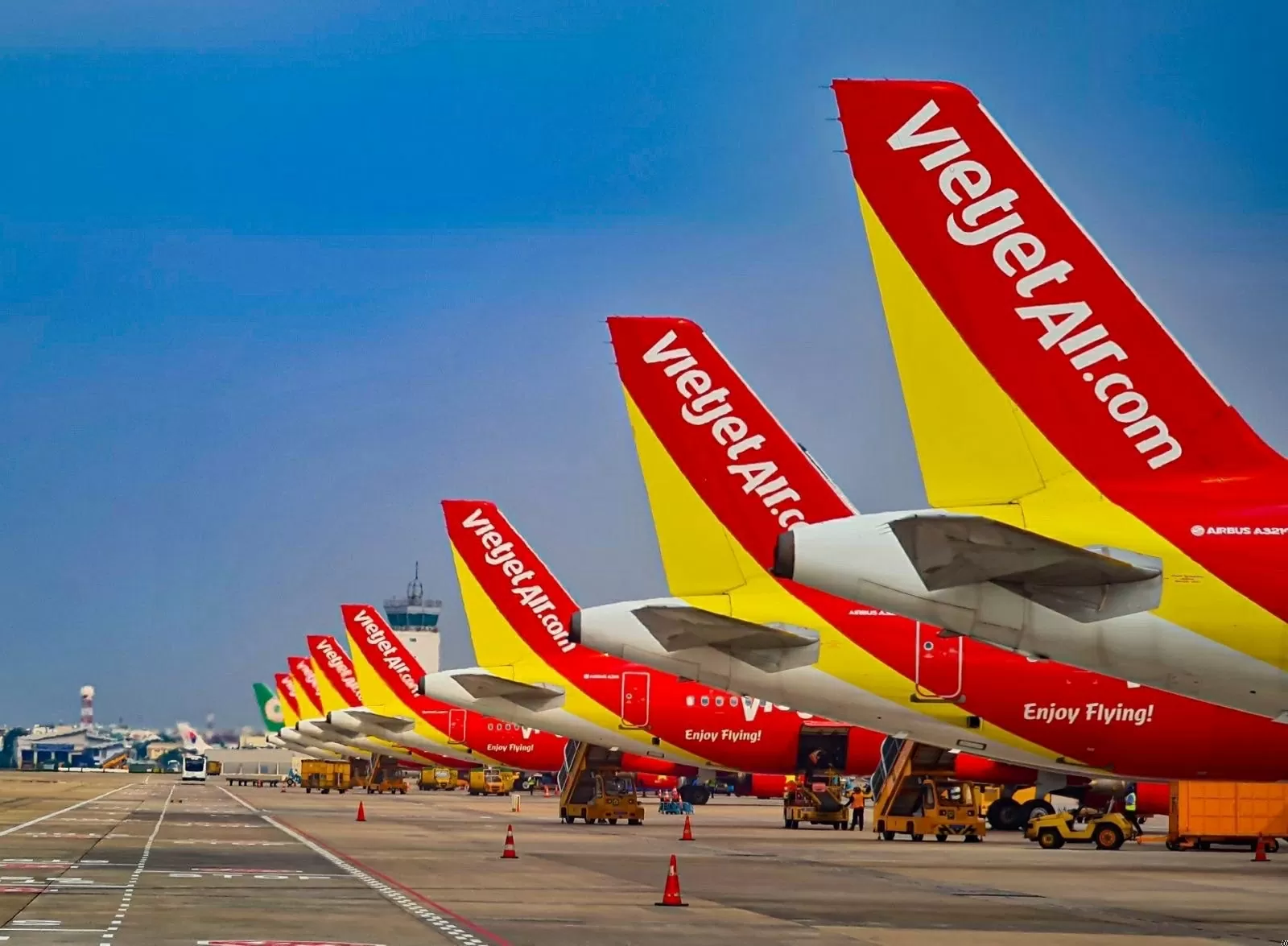 Fly across Vietnam with Vietjet's 3 golden days of Zero fare