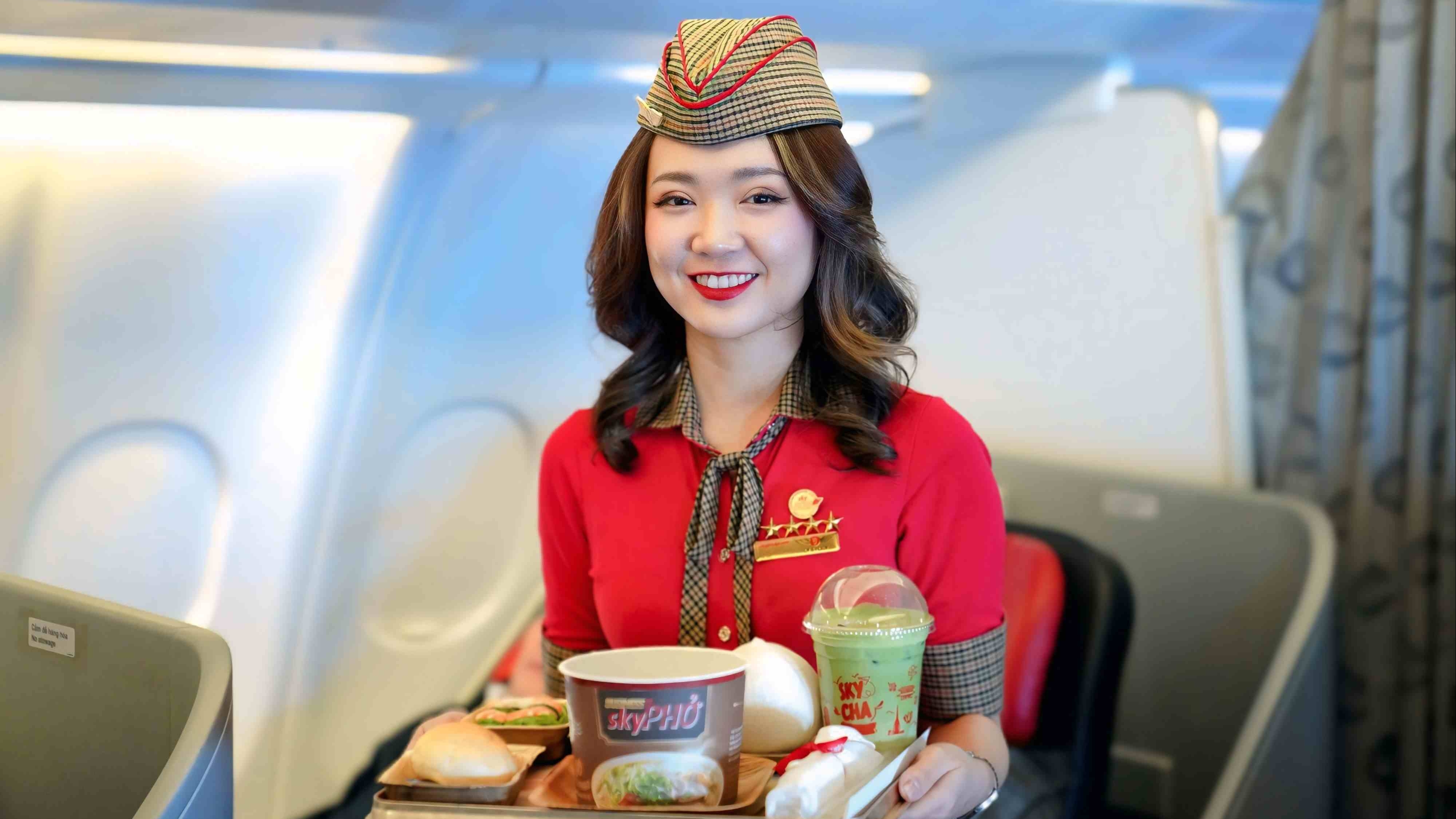 Fly across Vietnam with Vietjet's 3 golden days of Zero fare