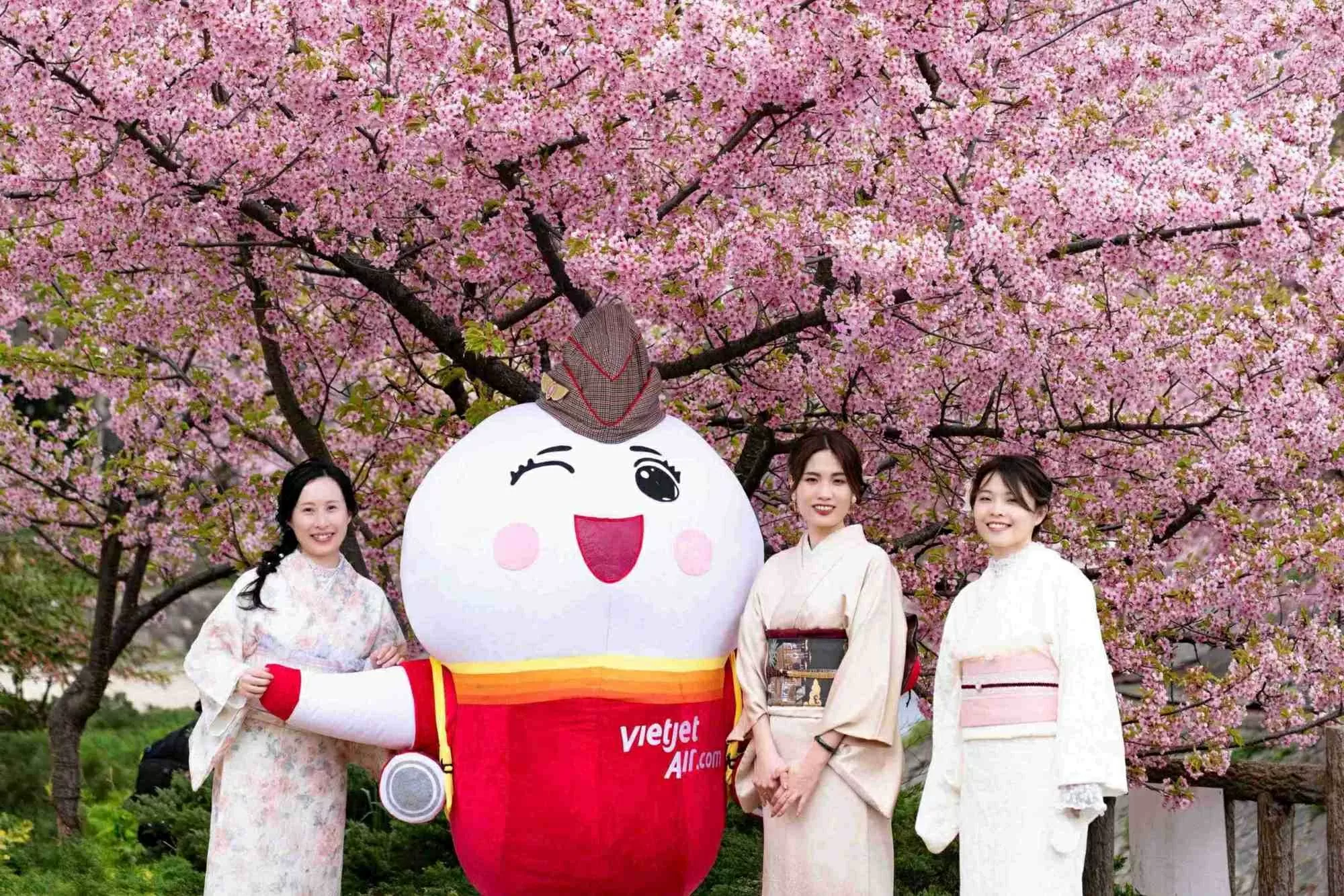 Join Vietjet in embracing the colours of Vietnamese culture in Nagoya