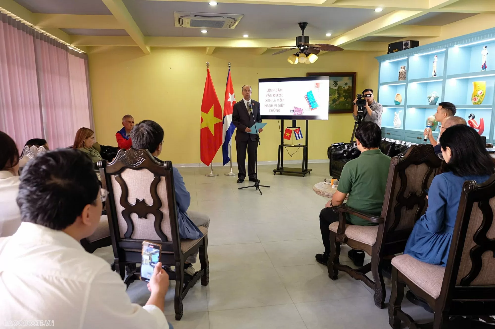 Cuban Ambassador thanks Vietnam for its long-standing, consistent support at international forums Cuban Ambassador thanks Vietnam for its long-standing, consistent support at international forums