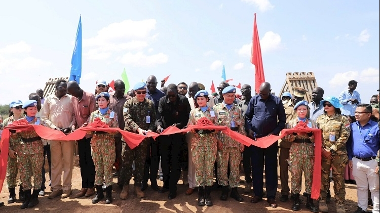 Vietnamese Engineering Team successfully restored a vital bridge in the Abyei area