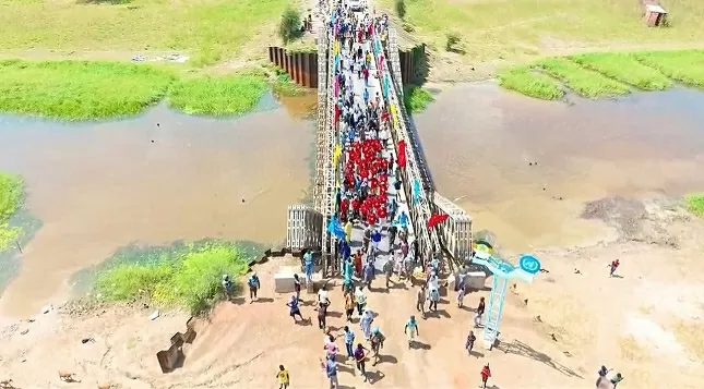 Vietnamese Engineering Team successfully restored a vital bridge in the Abyei area