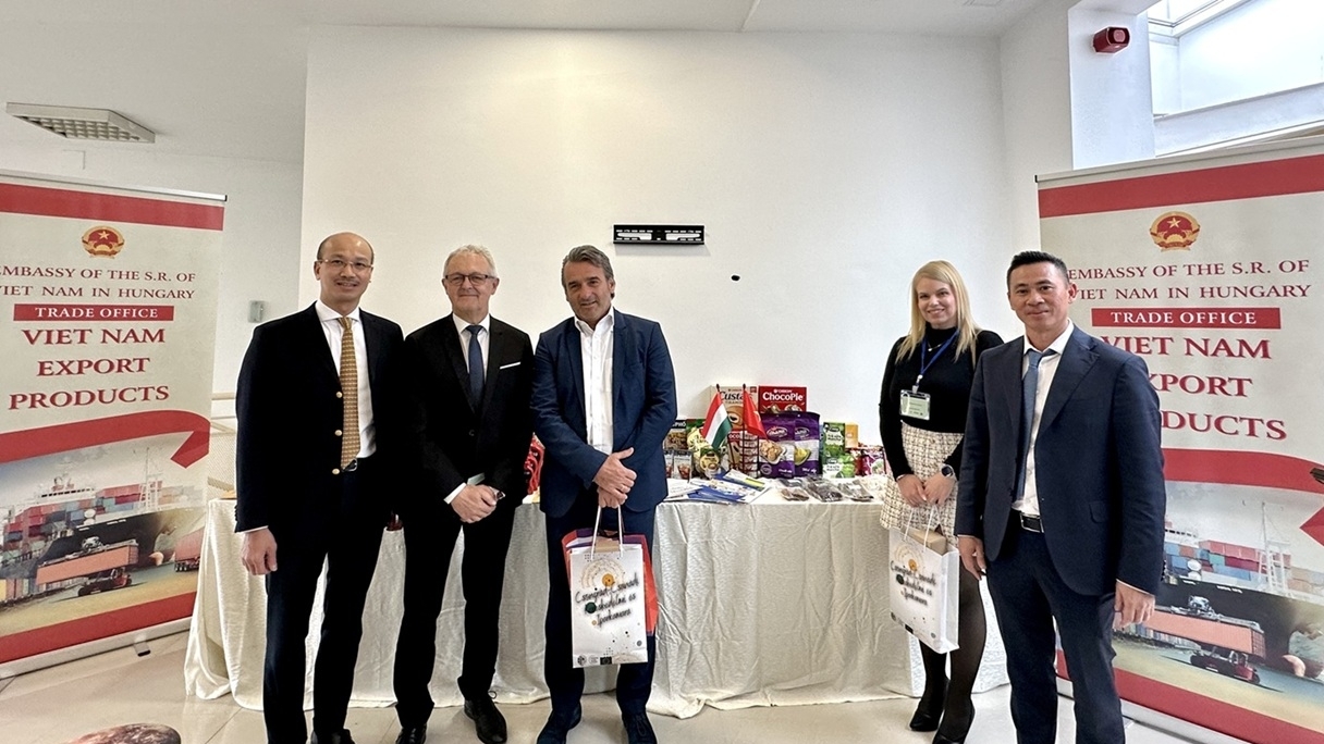 Vietnam-Hungary Trade Promotion Seminar in Szeged: Strongly boosting bilateral business cooperation