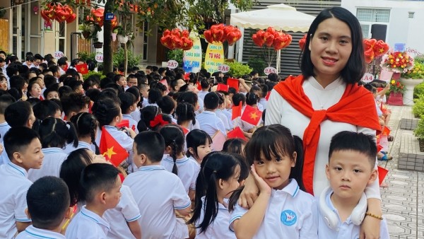 Vietnam to make English the second language in schools