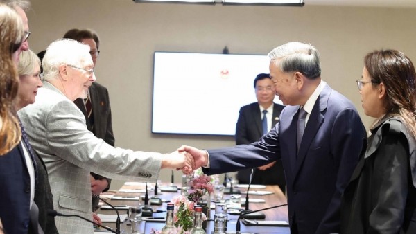 Party chief To Lam meets CPB General Secretary, reaffirms Vietnam’s valued partnership with the UK