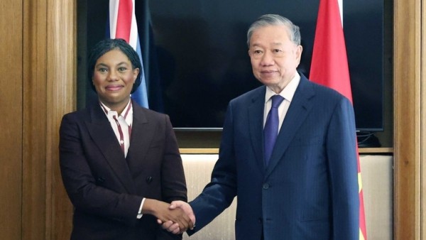 General Secretary To Lam meets with UK Conservative Party’s leader Kemi Badenoch