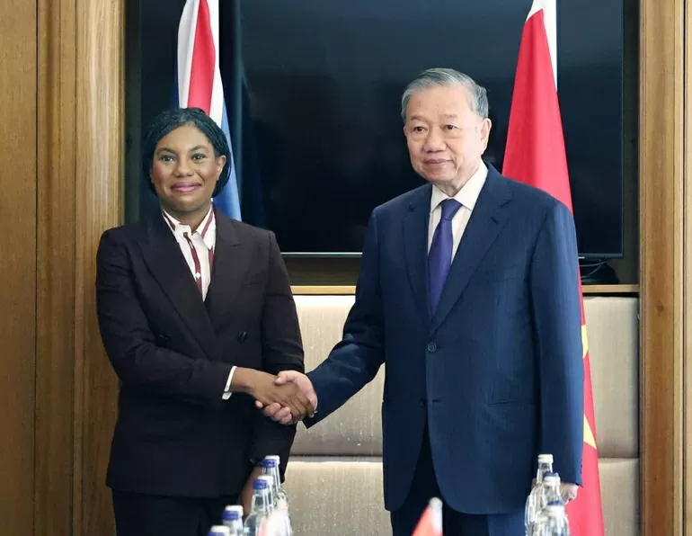 General Secretary To Lam meets with UK Conservative Party’s leader Kemi Badenoch