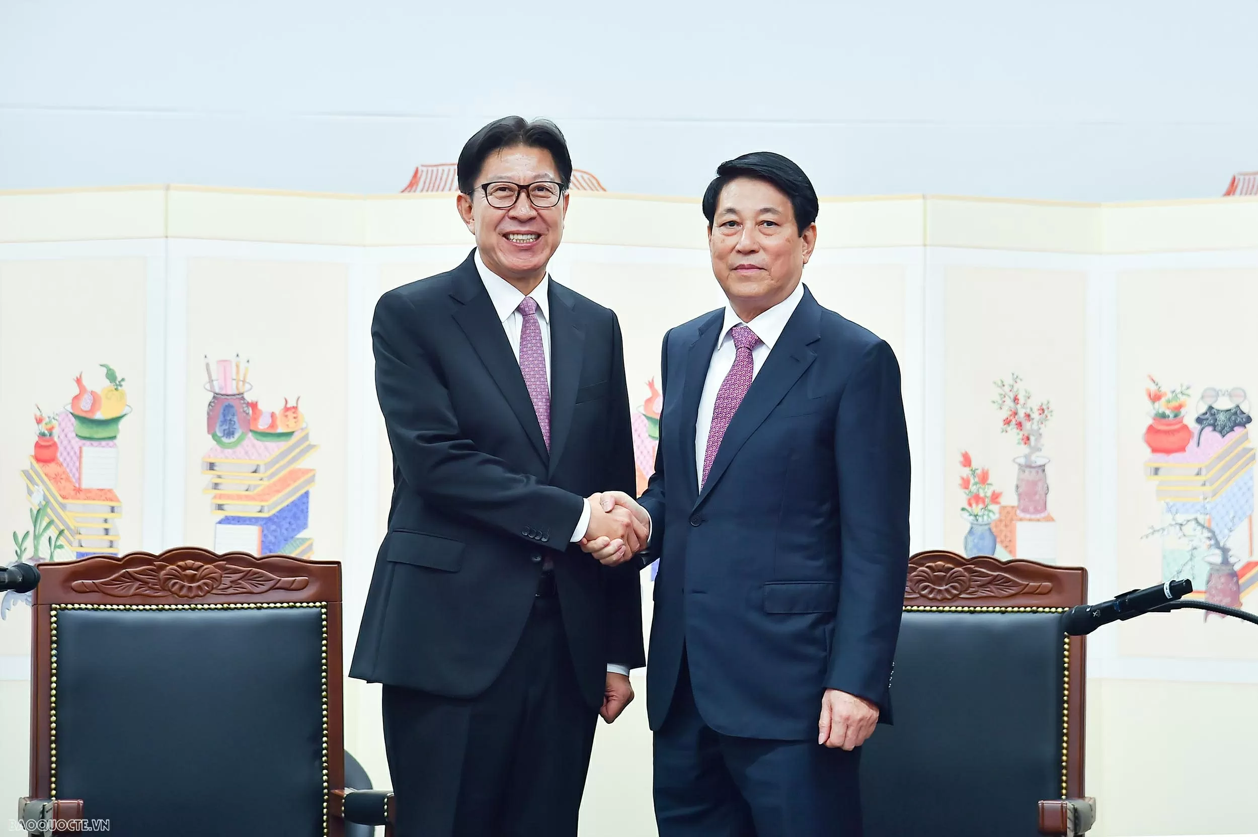 President Luong Cuong meets Mayor of Busan city Park Heong Joon President Luong Cuong meets Mayor of Busan city Park Heong Joon