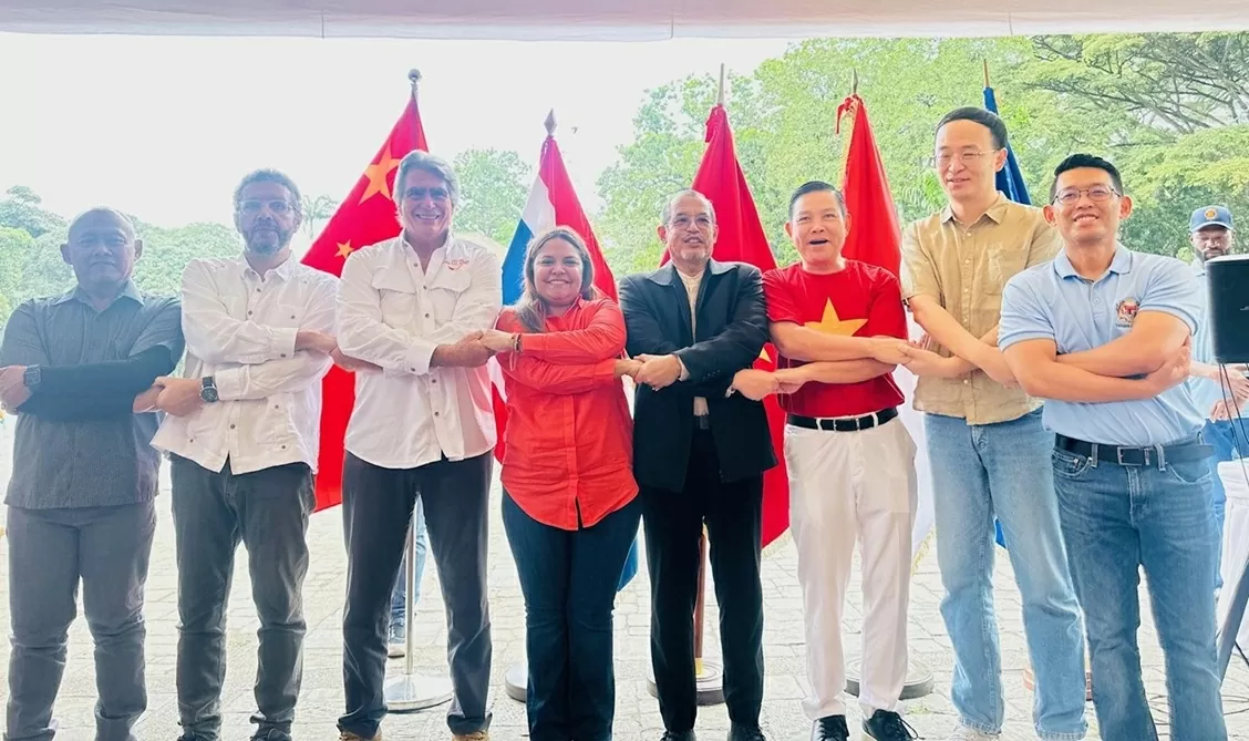 Vietnamese cuisine impresses at ASEAN-China Bazaar 2025 in Venezuela