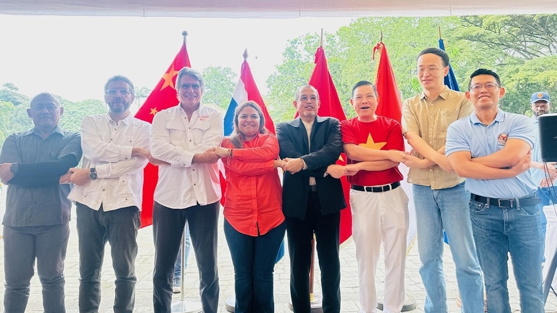 Vietnamese cuisine impresses at ASEAN-China Bazaar 2025 in Venezuela