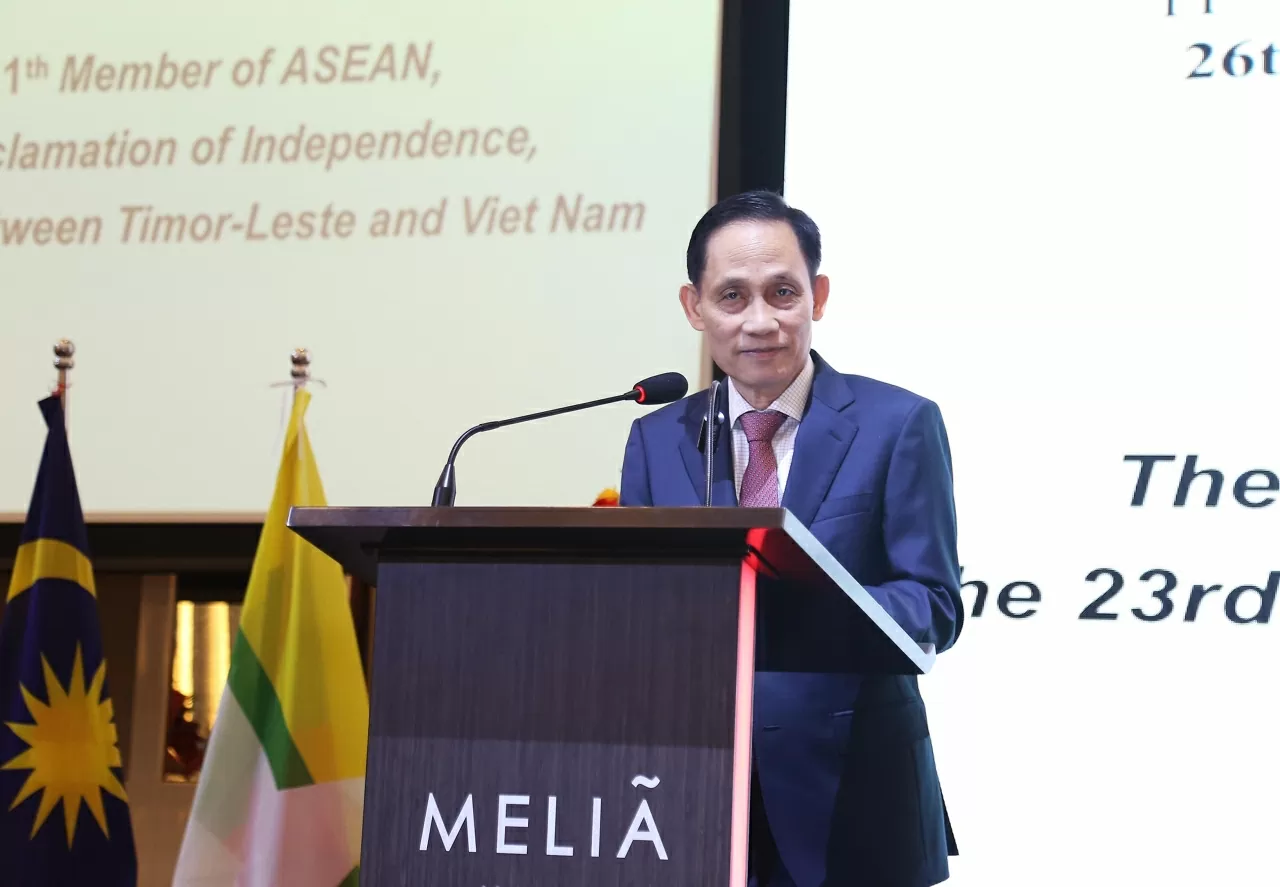 Foreign Minister Le Hoai Trung attends Timor-Leste's 50th independence anniversary and new milestone of joining ASEAN