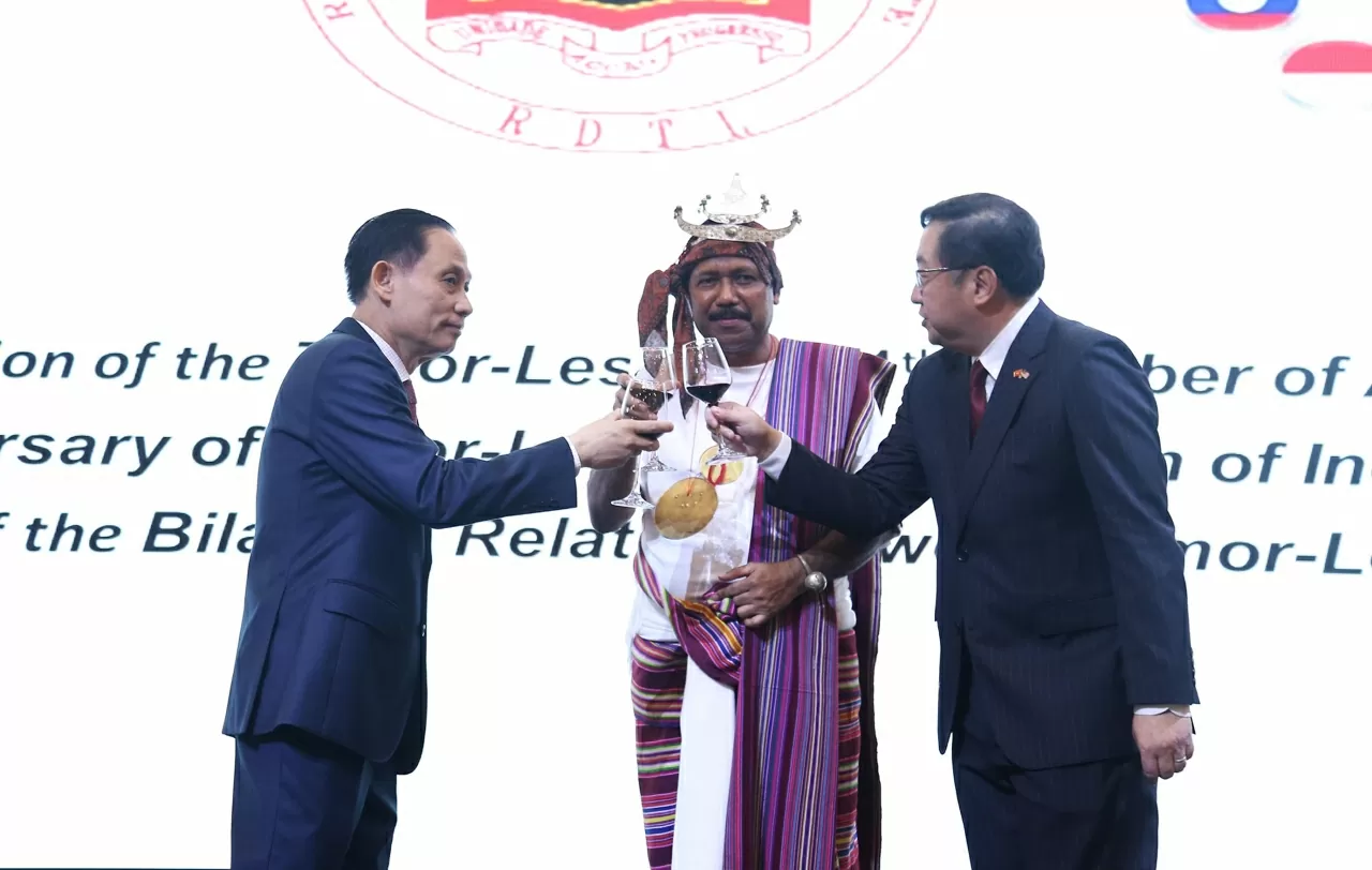 Foreign Minister Le Hoai Trung attends Timor-Leste's 50th independence anniversary and new milestone of joining ASEAN
