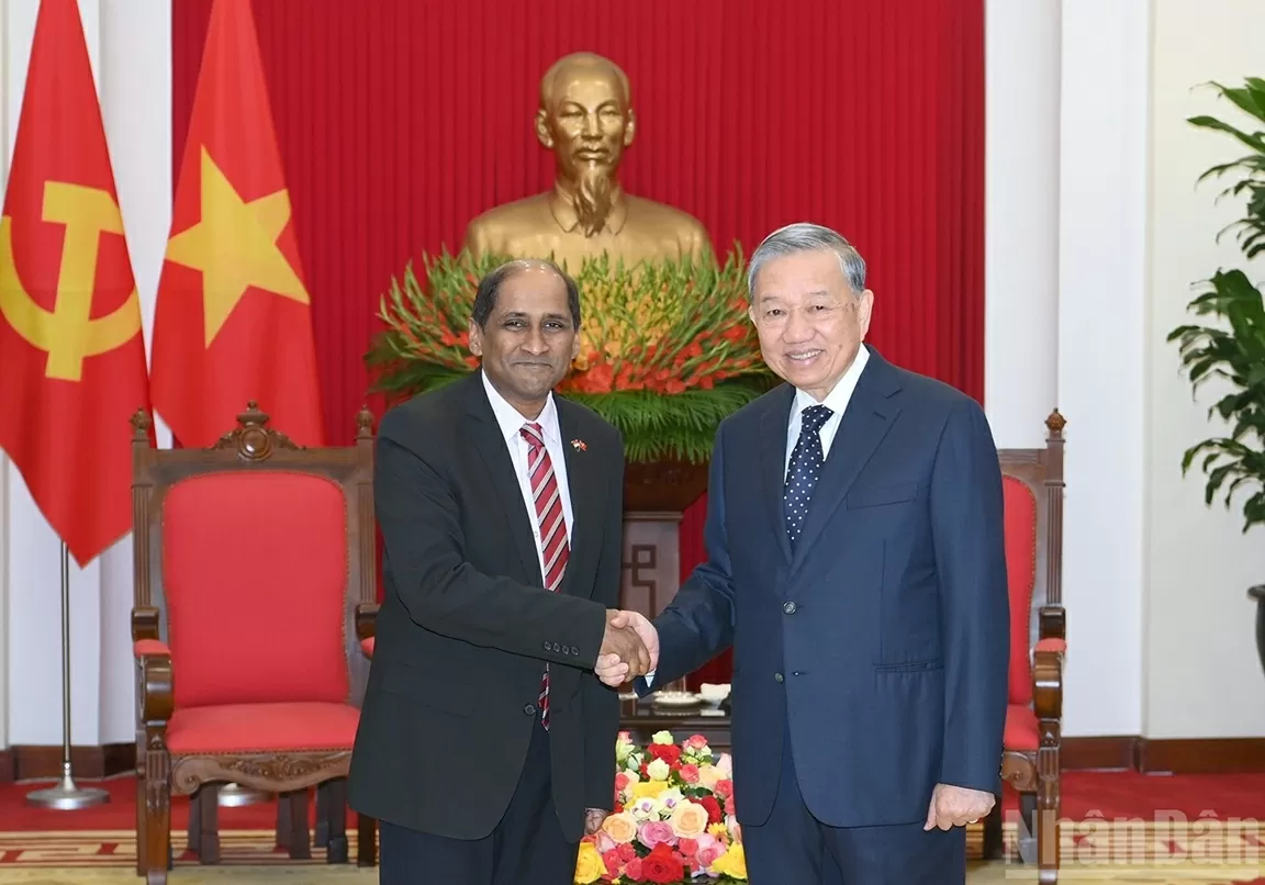 Party chief To Lam: Vietnam always considers Singapore as a close friend, a trusted companion, and a key economic partner