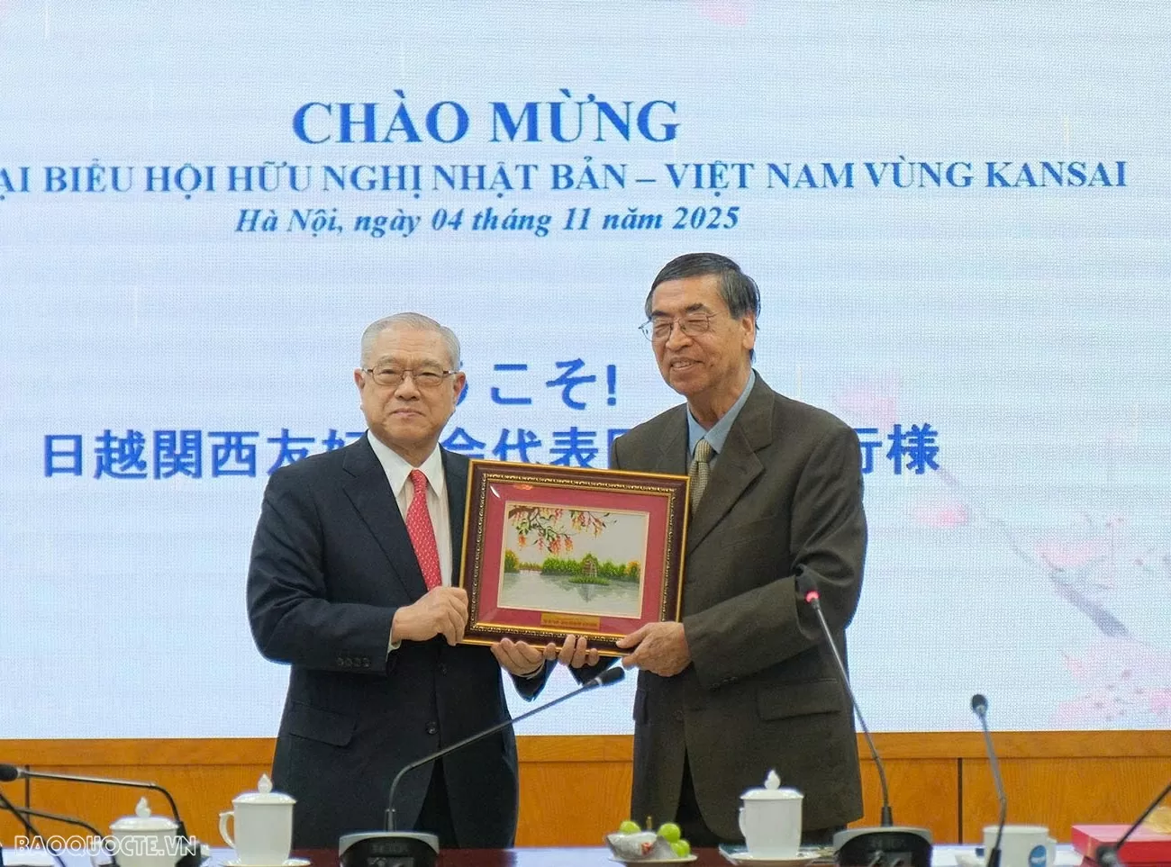 Relentlessly promoting Vietnam-Japan cooperation and people-to-people exchange Relentlessly promoting Vietnam-Japan cooperation and people-to-people exchange