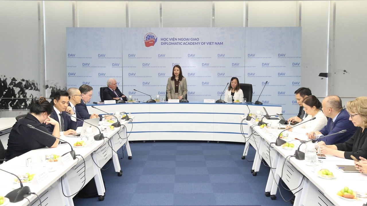 Promoting Vietnam- U.S. cooperation in education, science and technology: Deputy FM Nguyen Minh Hang