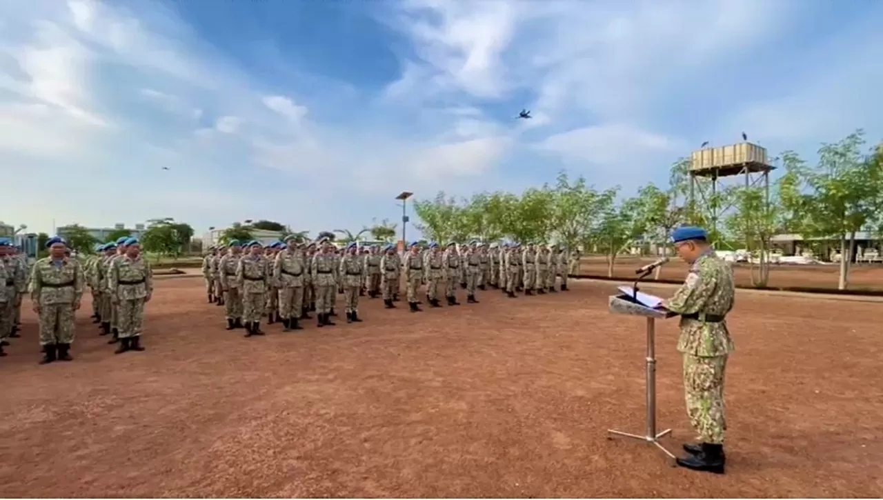 The sacred Flag-Raising moment of Vietnam's UN peacekeepers