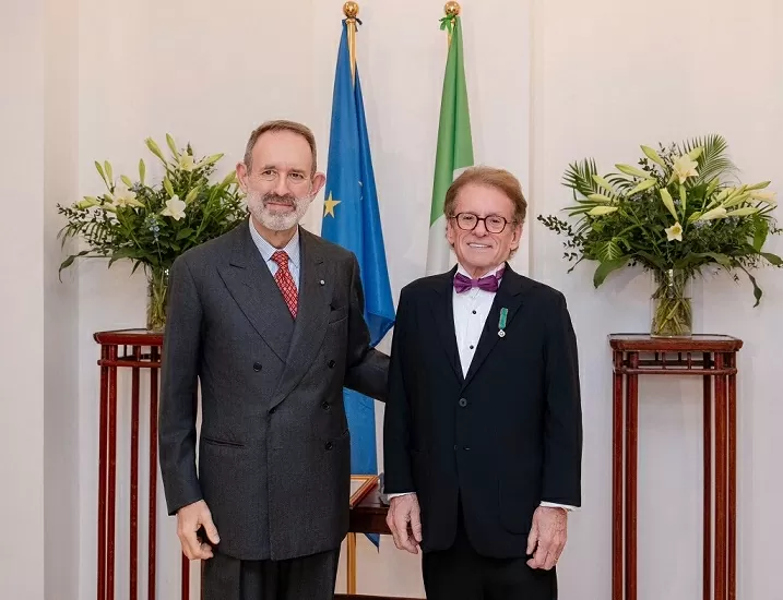 Order of Merit of Italy honours a great friend of Vietnam Order of Merit of Italy honours a great friend of Vietnam