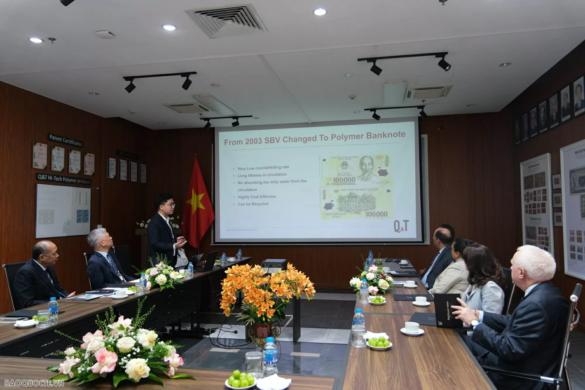 Promoting connectivity and cooperation between Vietnam and South American countries in currency production