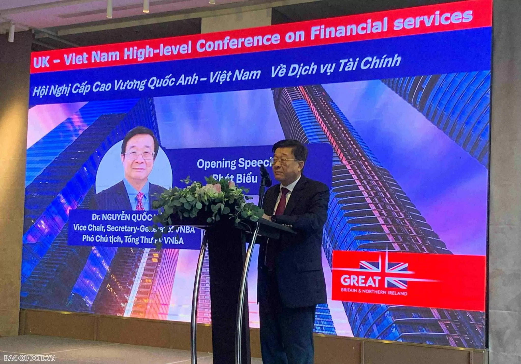 High-Level Conference strengthens Vietnam-UK cooperation in developing modern financial services