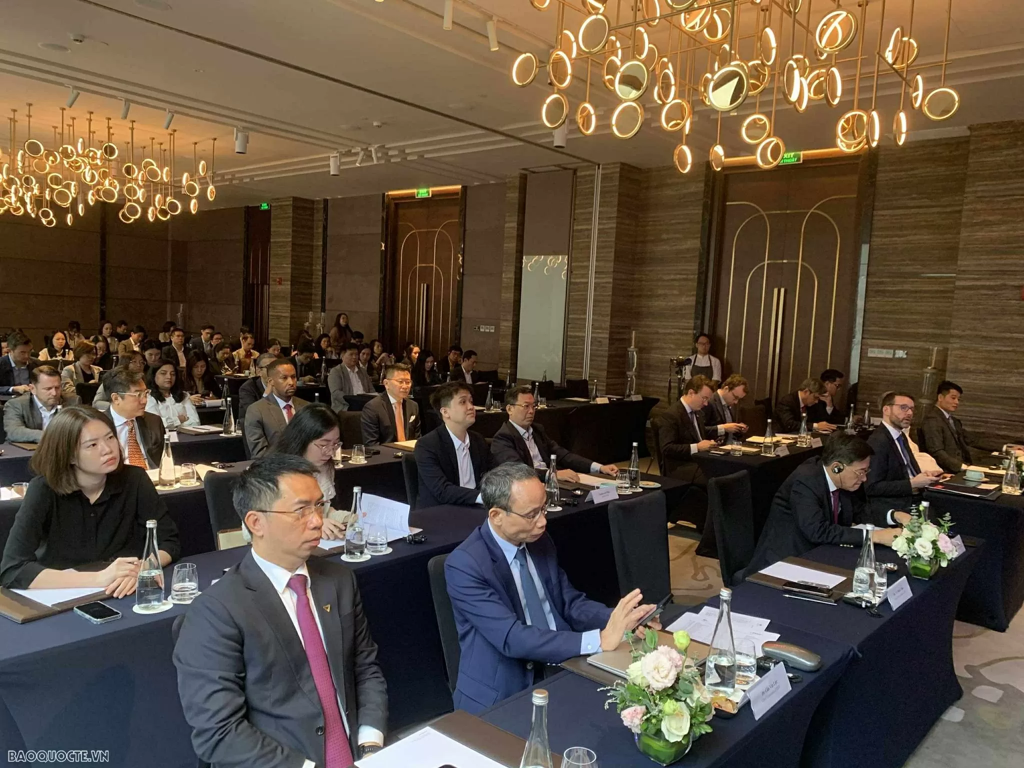 High-Level Conference strengthens Vietnam-UK cooperation in developing modern financial services High-Level Conference strengthens Vietnam-UK cooperation in developing modern financial services