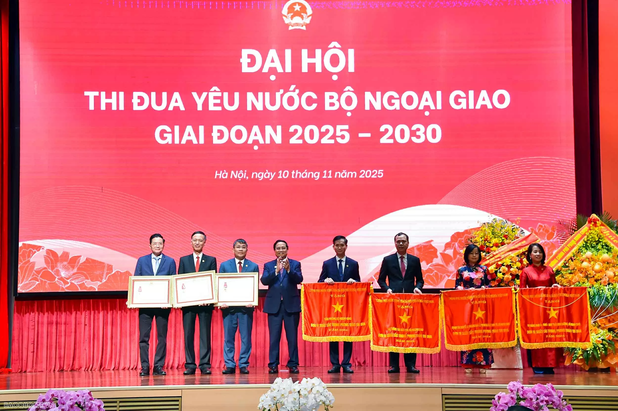 Prime Minister Pham Minh Chinh attends Foreign Ministry's Patriotic Emulation Congress for the 2025-2030 period