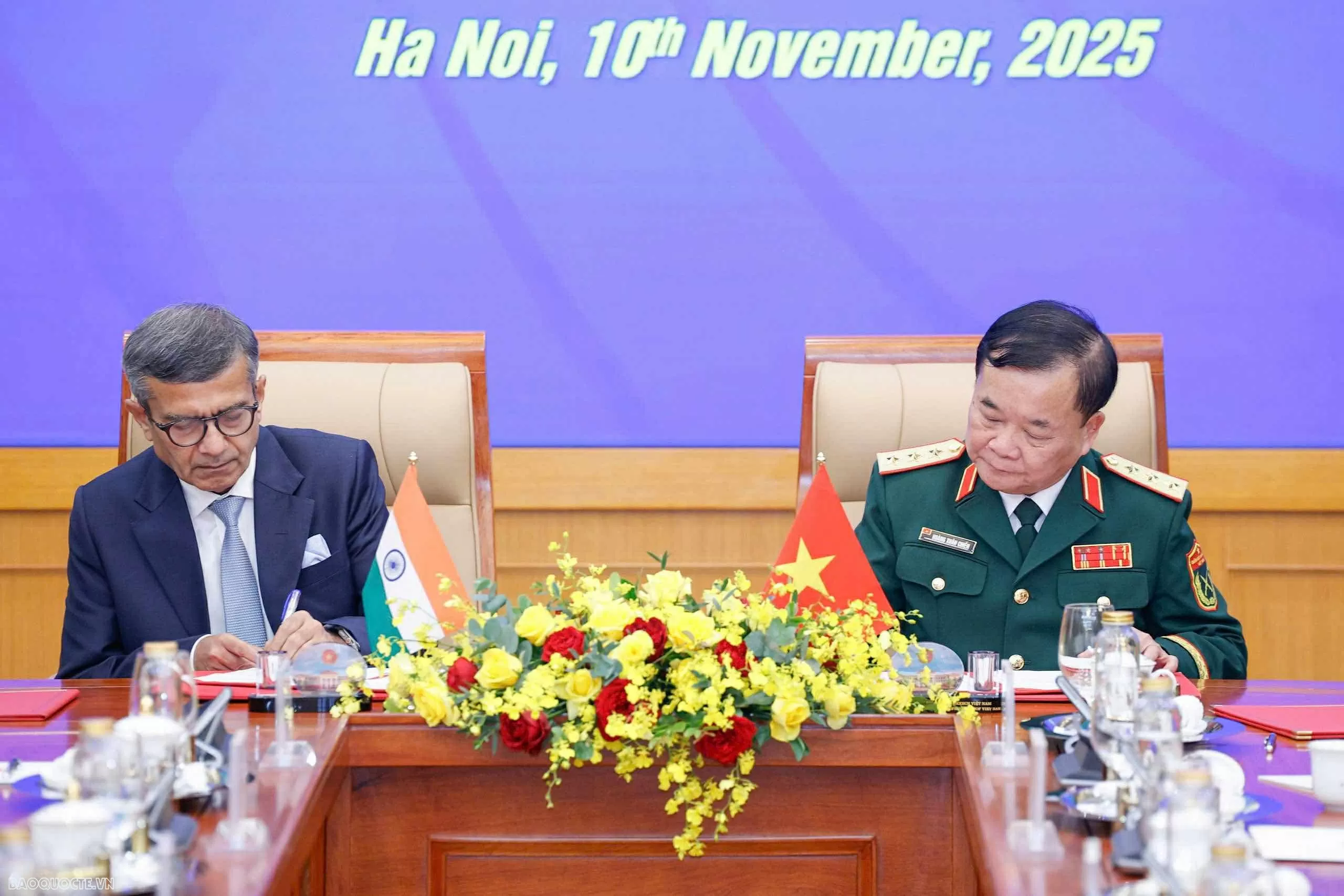 15th Vietnam-India Defense Policy Dialogue convenes in Hanoi 15th Vietnam-India Defense Policy Dialogue convenes in Hanoi