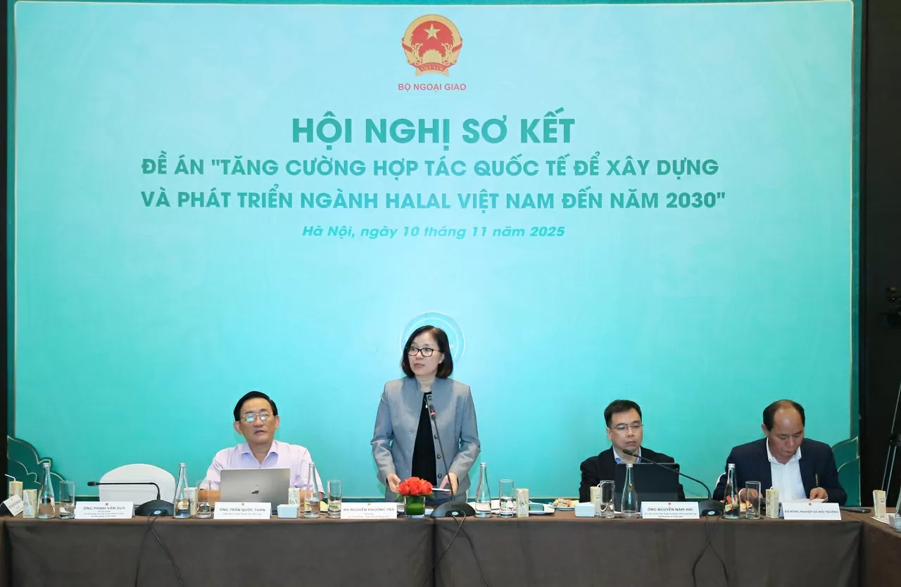 Conference: Towards building a comprehensive and professional Halal ecosystem Conference: Towards building a comprehensive and professional Halal ecosystem