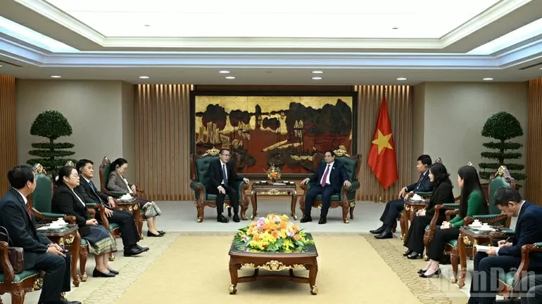 Vietnam always supports Laos in pursuing sustainable development: Prime Minister Vietnam always supports Laos in pursuing sustainable development: Prime Minister