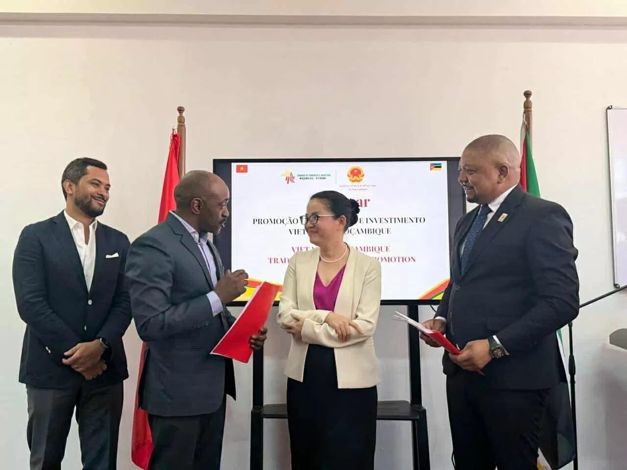 Vietnam-Mozambique: Traditional friendship and fruitful cooperation across various fields