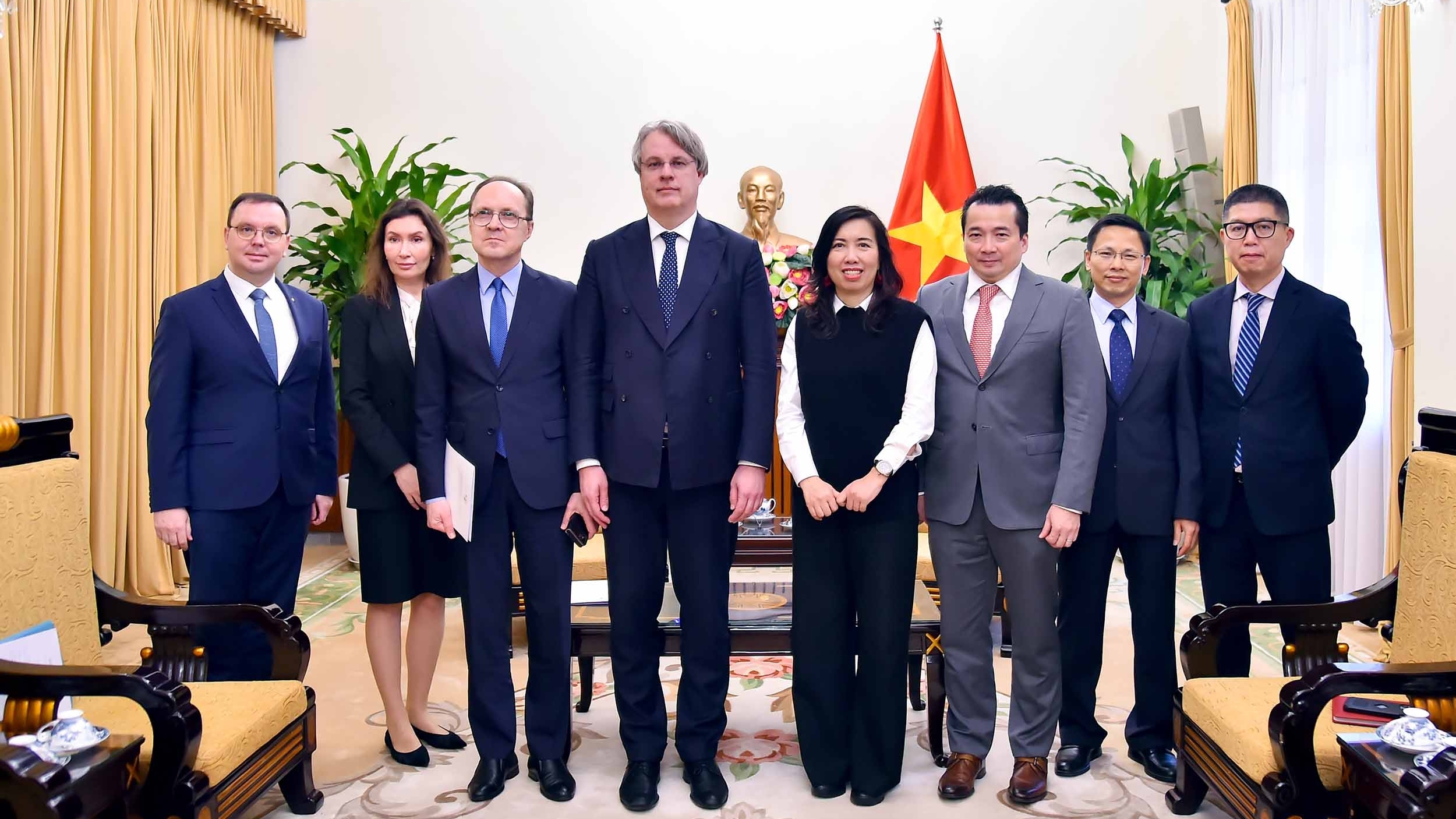 Vietnam and Russia agree to strengthen coordination at the United Nations and multilateral forums: Deputy FM Le Thi Thu Hang