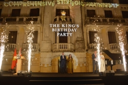 Deputy FM Le Thi Thu Hang attends the celebration of 77th birthday of King Charles III