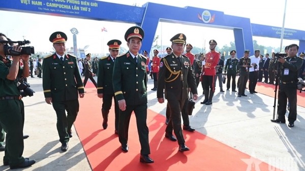 Vietnam-Cambodia border defense exchange marks deeper military cooperation and cross-border friendship